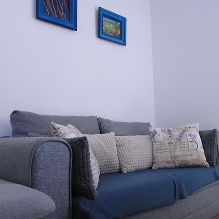 Heritage Apartments Kyra & Fox In Pitve, Hvar Exterior foto
